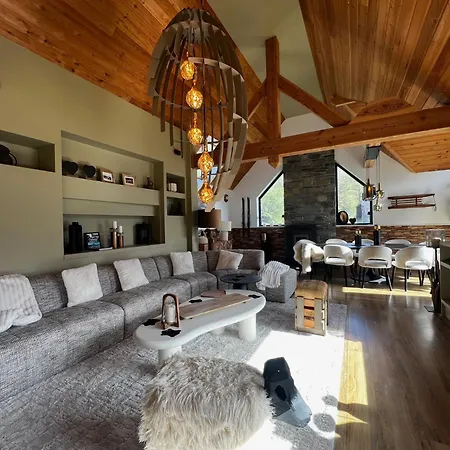 De Luxe Contemporain Vue 360 Degres Sur Les Montagnes *