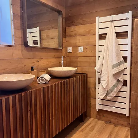 Chalet De Luxe Contemporain Vue 360 Degres Sur Les Montagnes *