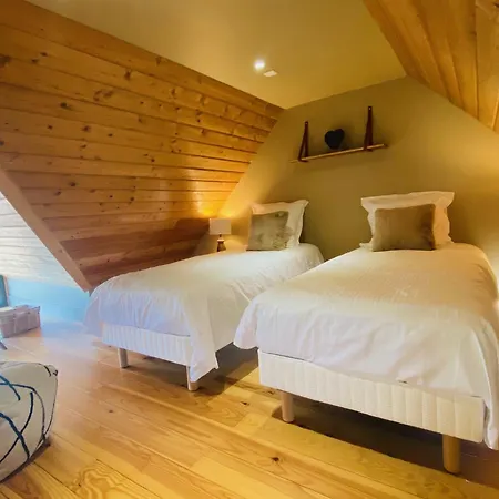 De Luxe Contemporain Vue 360 Degres Sur Les Montagnes Chalet