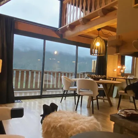 Chalet De Luxe Contemporain Vue 360 Degres Sur Les Montagnes Guchan