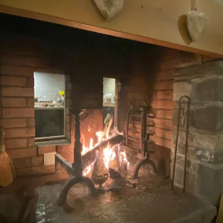 De Luxe Contemporain Vue 360 Degres Sur Les Montagnes