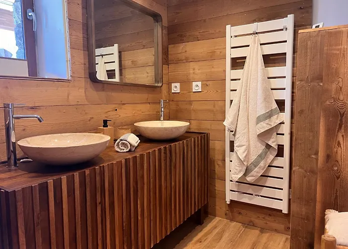 Chalet De Luxe Contemporain Vue 360 Degres Sur Les Montagnes *